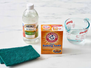 5.1 Vinegar and Baking Soda Method: